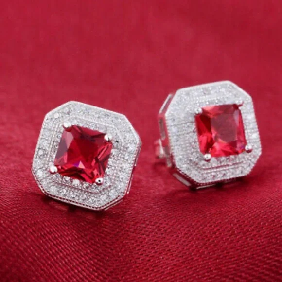 NWT STERLING SILVER DIAMOND Stud EARRINGS - Picture 4 of 4